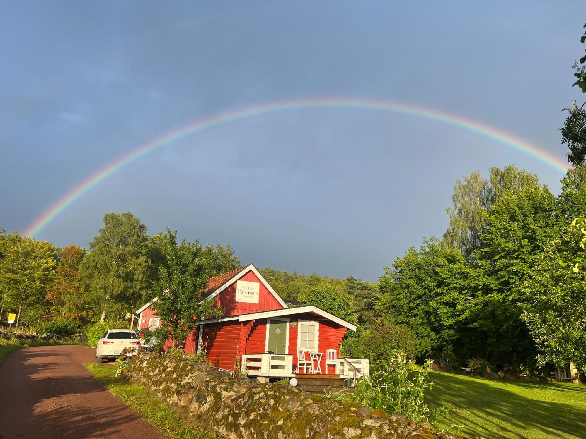 Naturnaera Fritidsboende, Tomtebo - Yintorp Arkelstorp ภายนอก รูปภาพ